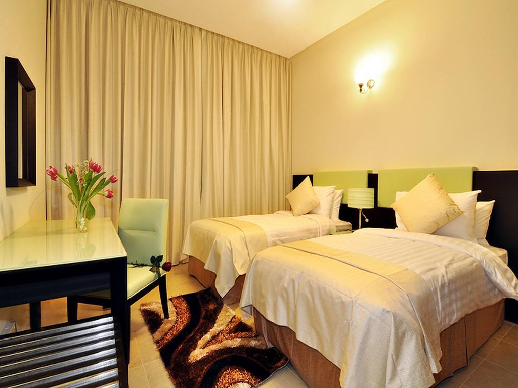 דובאי Pride Hotel Apartments מראה חיצוני תמונה