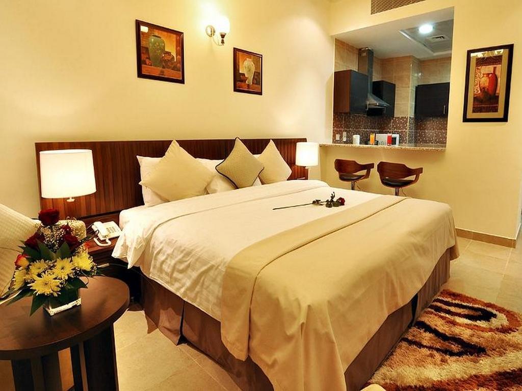 דובאי Pride Hotel Apartments מראה חיצוני תמונה